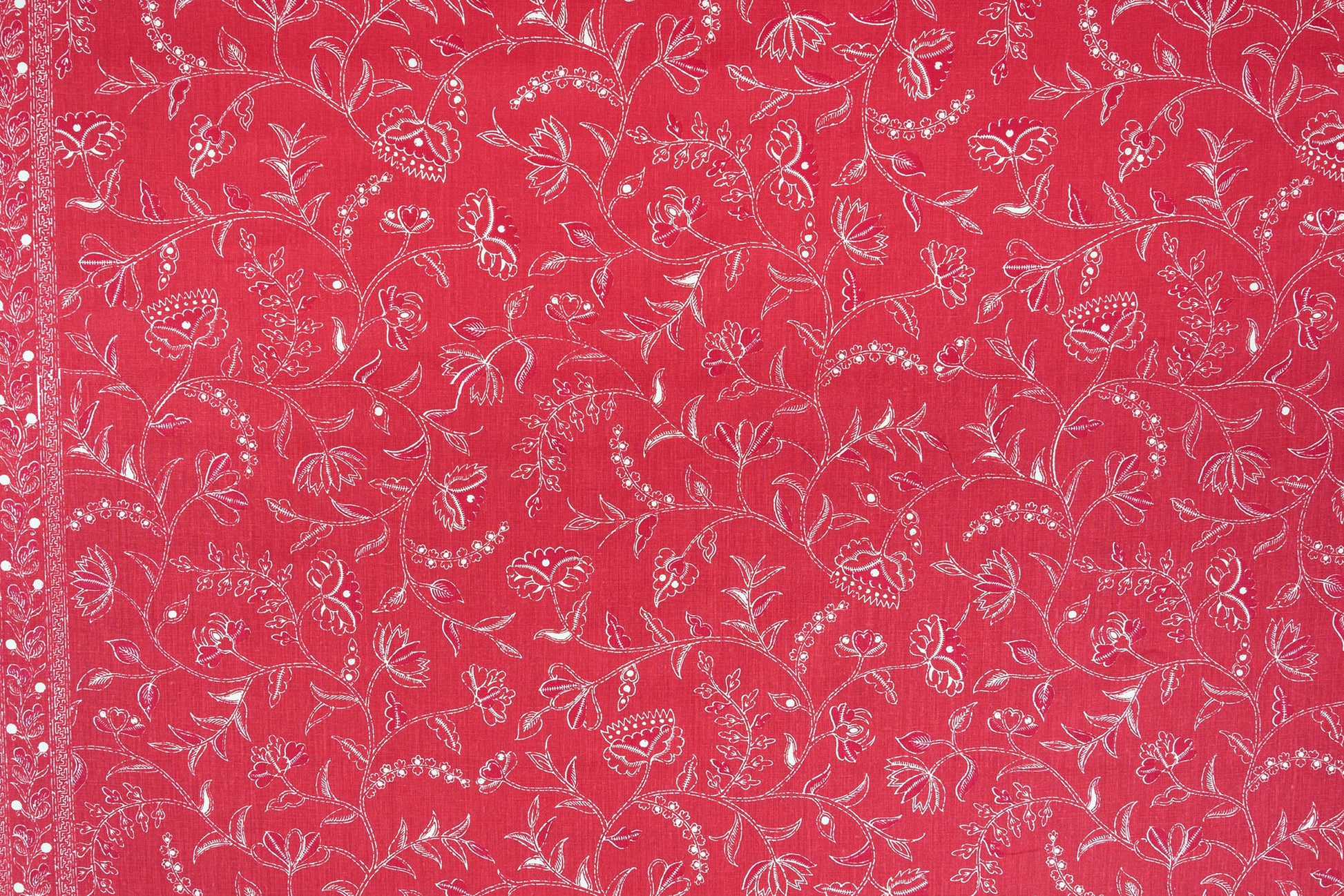 Greta floral linen - Red colorway repeat