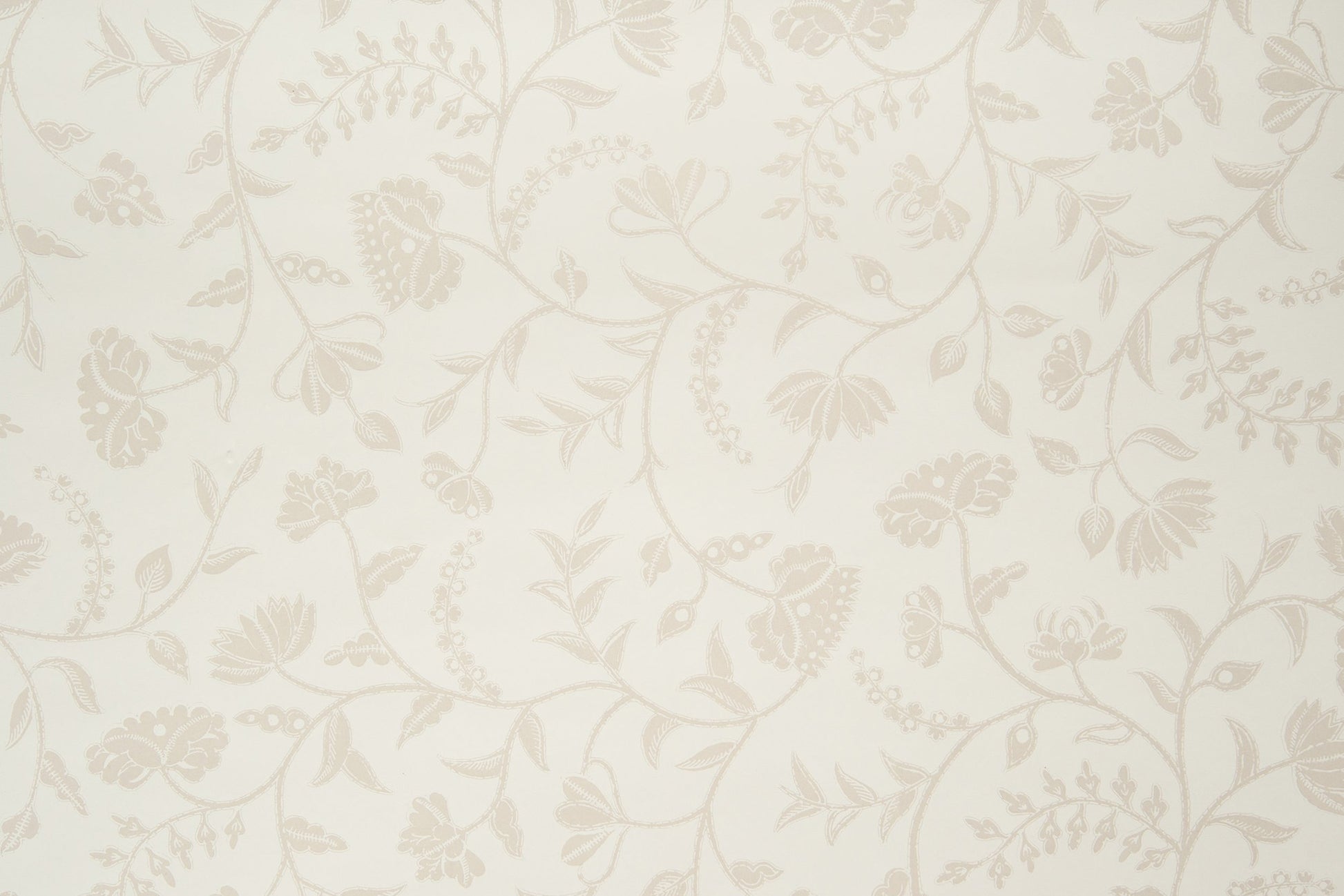 Greta Reverse floral wallpaper - Taupe colorway repeat