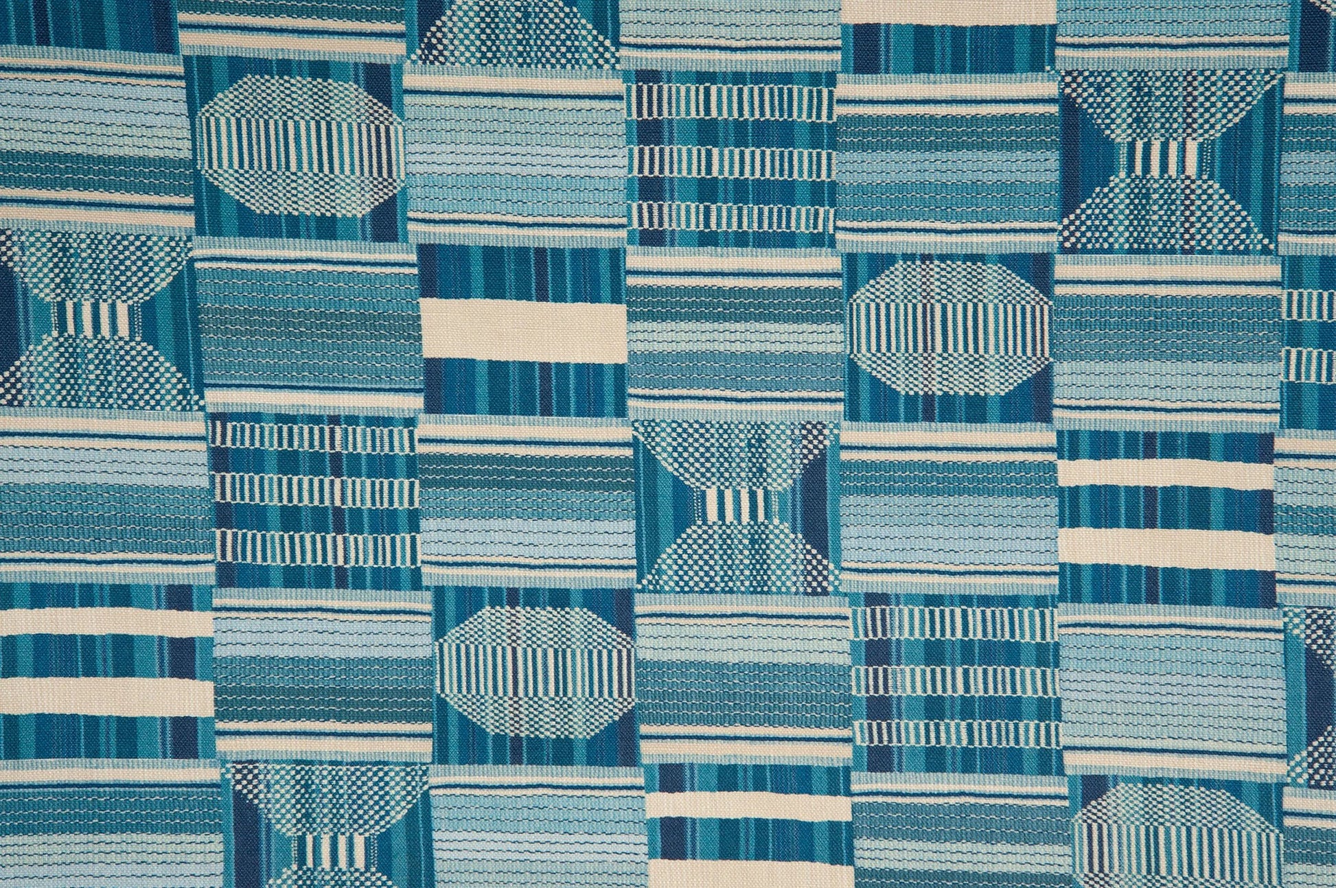 Kantha geometric linen - Blue colorway repeat
