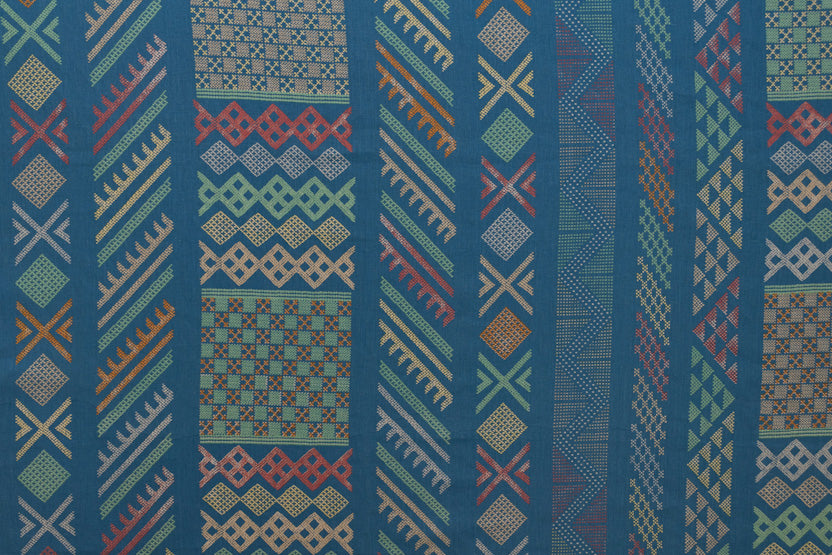 Tangier Multi geometric linen - Brilliant Blue/Multi-Color colorway repeat