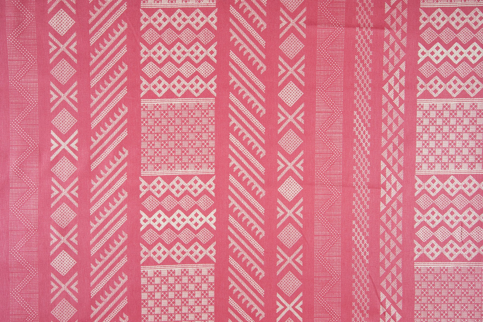 Tangier Natural geometric linen - Peony/Natural colorway repeat